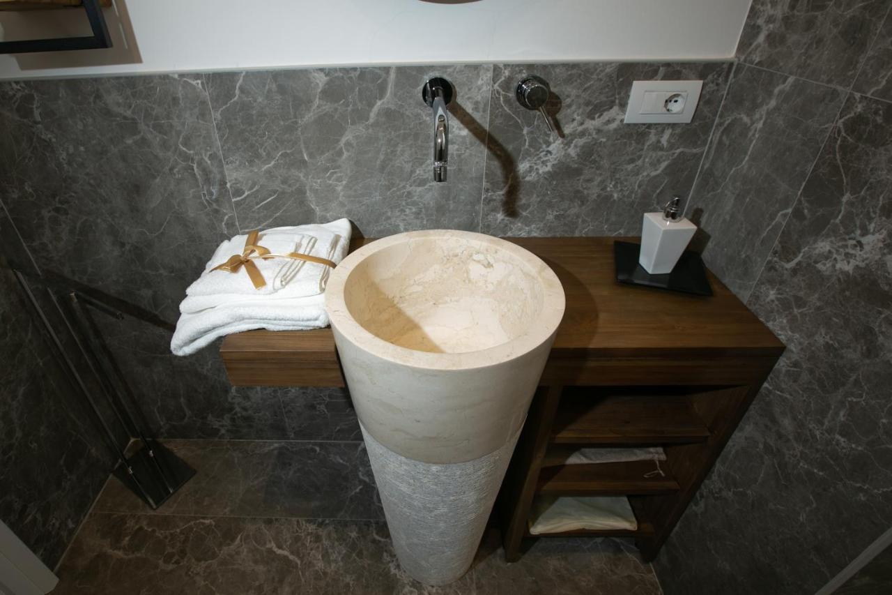 Abate Luxury Interno 3 Apartment Bari Exterior photo