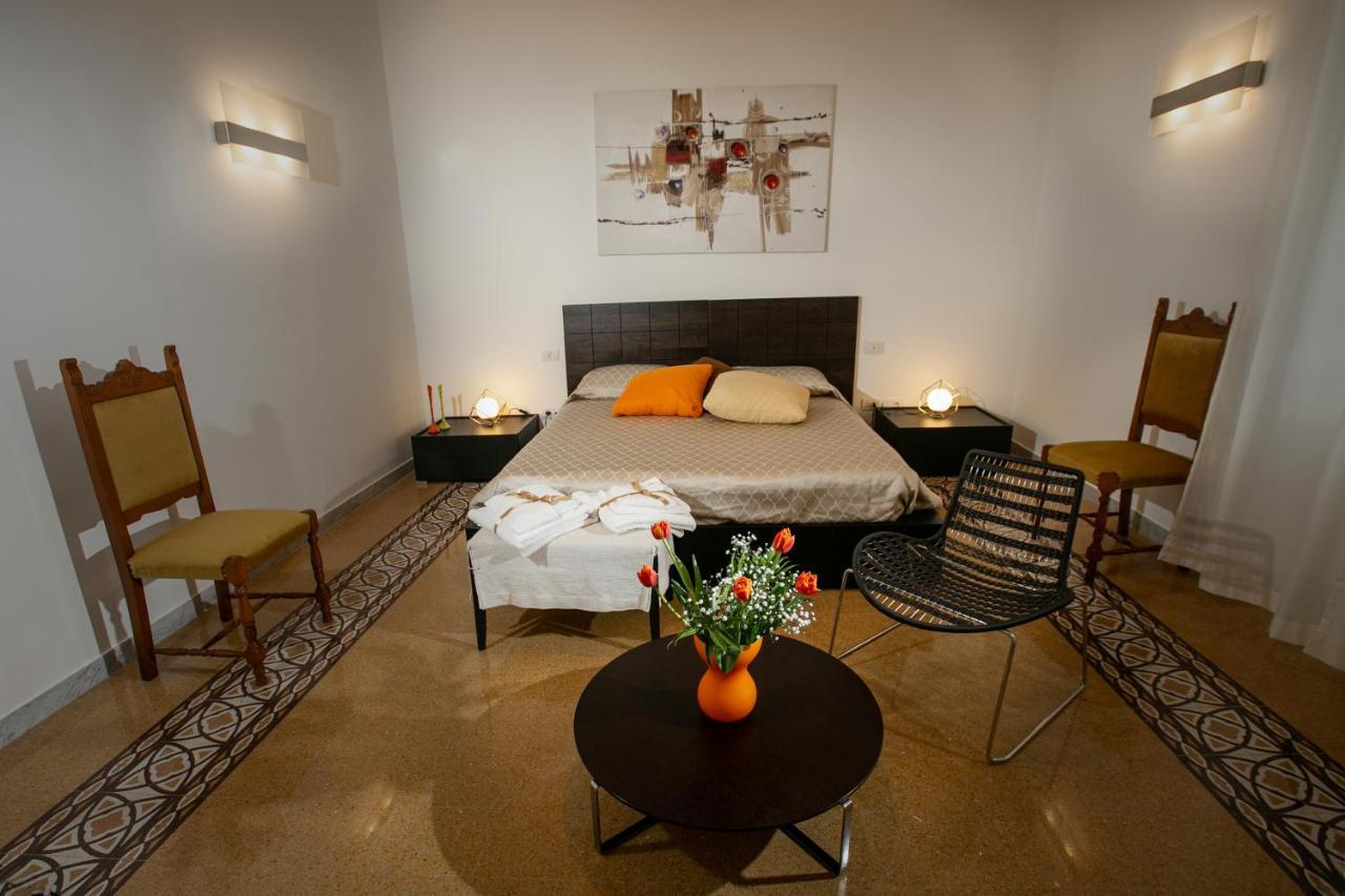 Abate Luxury Interno 3 Apartment Bari Exterior photo