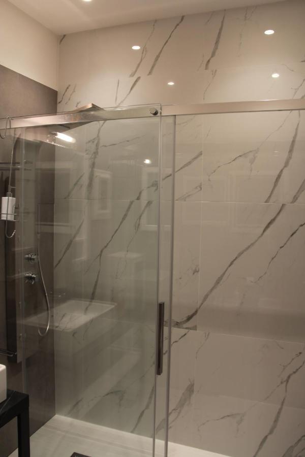 Abate Luxury Interno 3 Apartment Bari Exterior photo